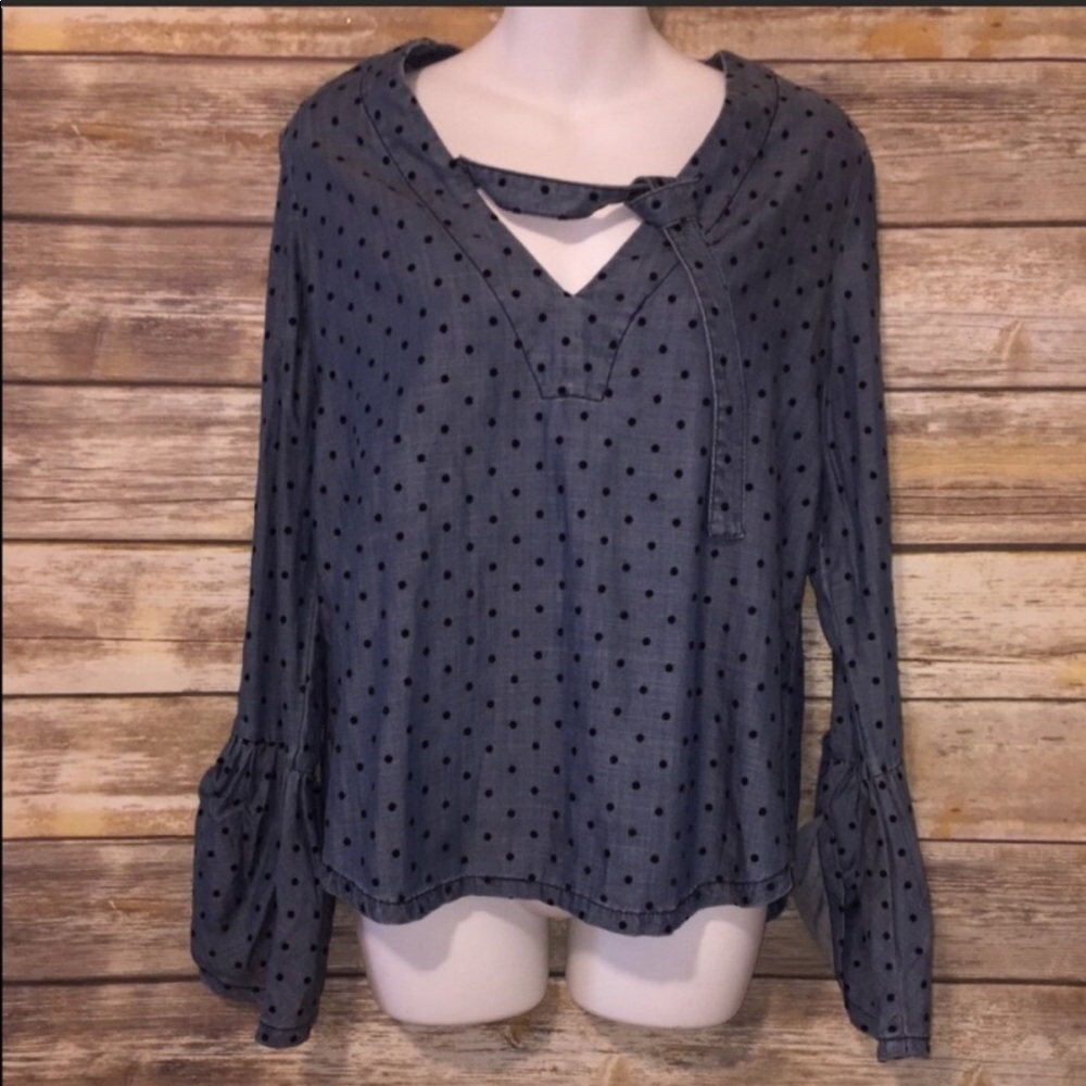 NWT boutique denim blouse